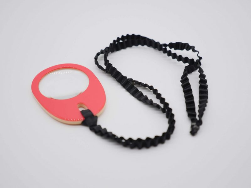 Lupa Colgante Plisado Coral