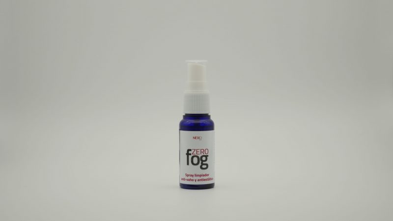 Spray anti-vaho