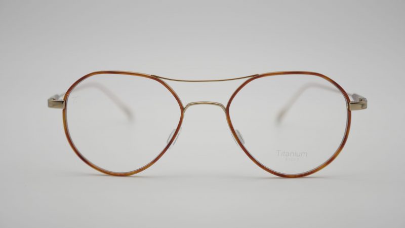 Modelo Zeste de Talla Eyewear