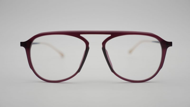 Modelo Rai de Talla Eyewear