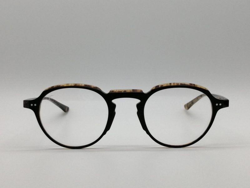 Modelo  Gnomo de Talla Eyewear