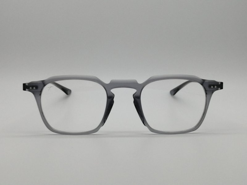 Modelo  Griccio de Talla Eyewear