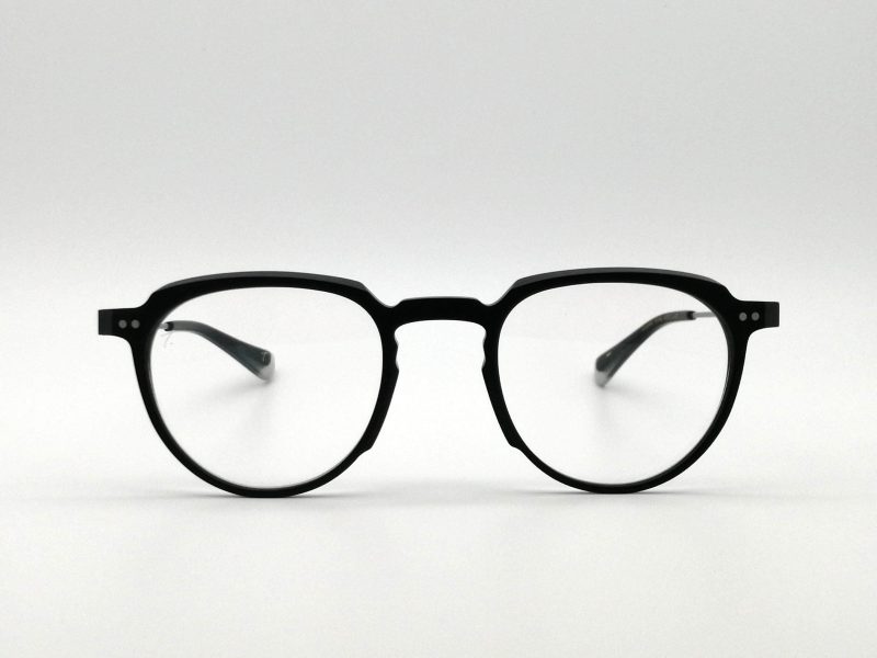 Modelo Coppede de Talla Eyewear